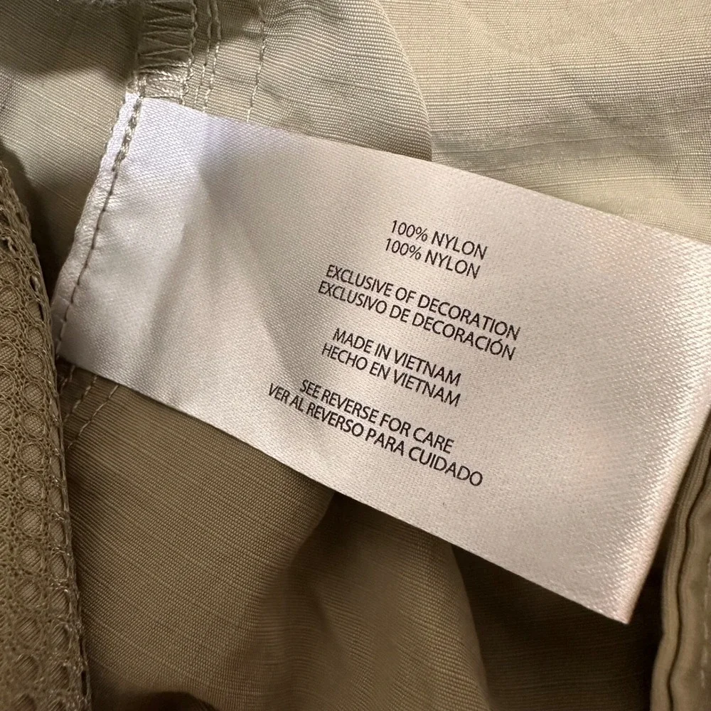 Eddie Bauer Mens XXL Khaki Tan Ripstop Tech Pull On Shorts NWT NEW‎